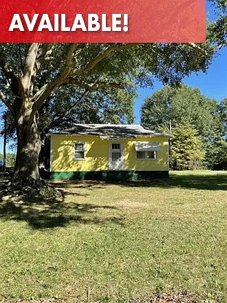2308 McLean St Photo 1