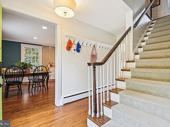 4th image of 5101 Springlake Way