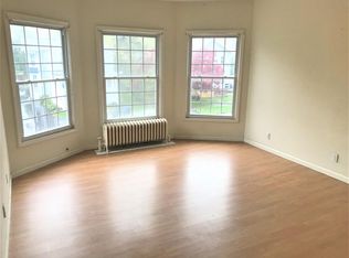 189 Genesee St #2, Lockport, NY 14094