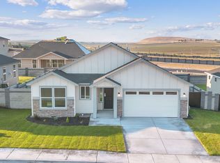 7936 Fortress St, West Richland, WA