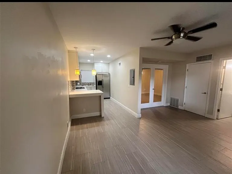 1109 E Broward Blvd #1 — Photo 5