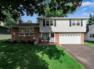 14 Indian Hill Dr, Rochester, NY 14624