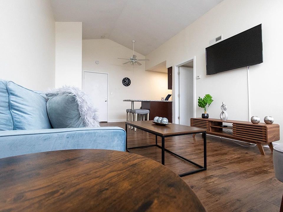 1st image of 3541 E 110th St #403