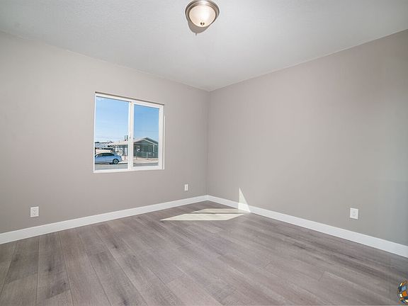 4th image of 190-1 E Hamilton Ave