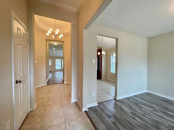 3rd image of 15719 Whispering Green Dr