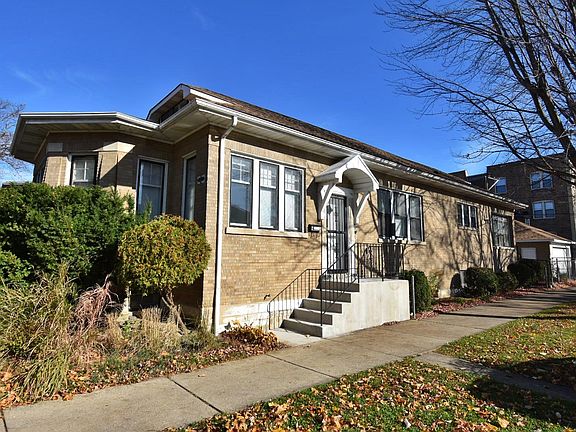 2nd image of 6301 N Campbell Ave