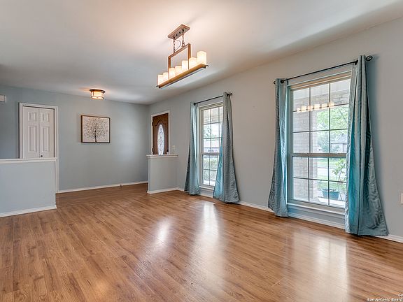 4th image of 5043 HACIENDA DR