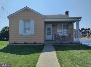 780 Jenny Wren Dr, Martinsburg, WV 25404