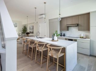 2724 Reynard Way, San Diego, CA 92103