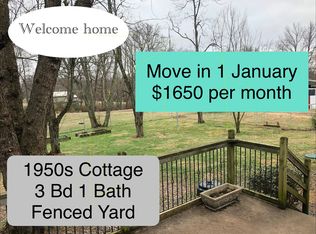 1772 Lake Rd, Greenbrier, TN 37073