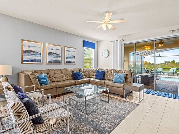 3rd image of 5461 Misty Oak Cir