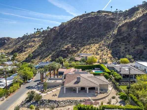 2800 Cholla Pl, Palm Springs, CA 92264