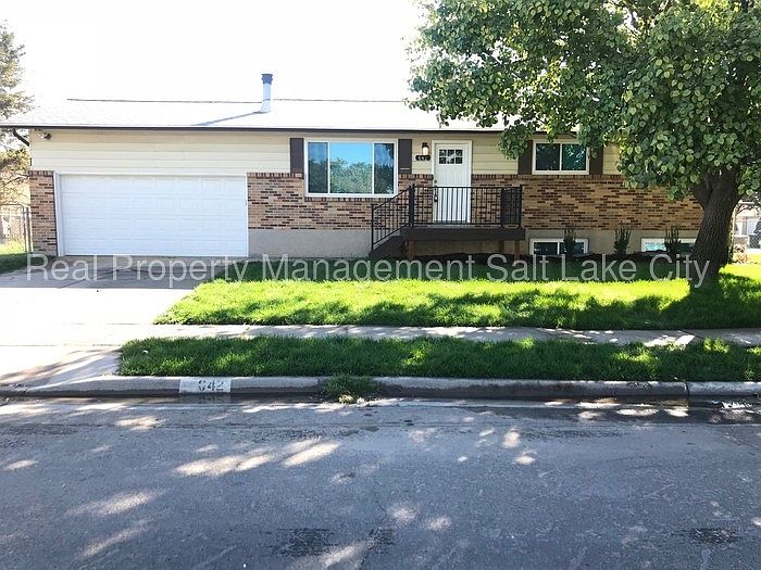 1st image of 642 N Morton Dr