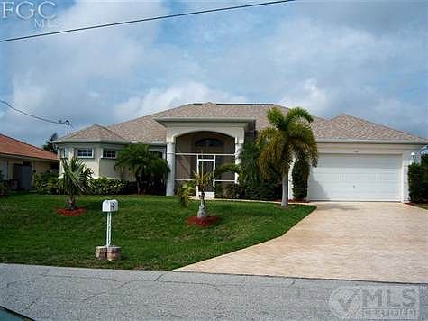 2nd image of 128 NW 37th Pl