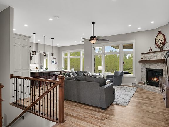 4th image of 8662 240th St E