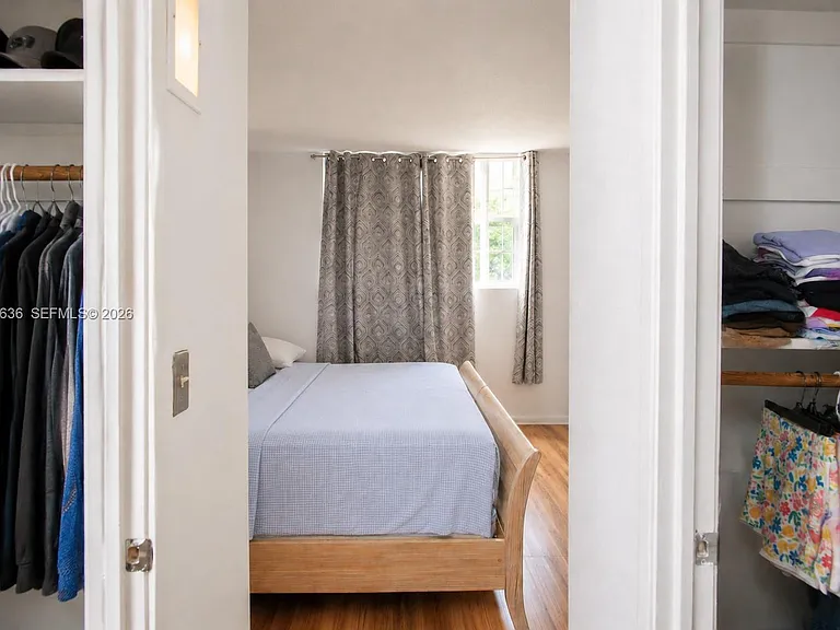 19390 Collins Ave #119 — Photo 9