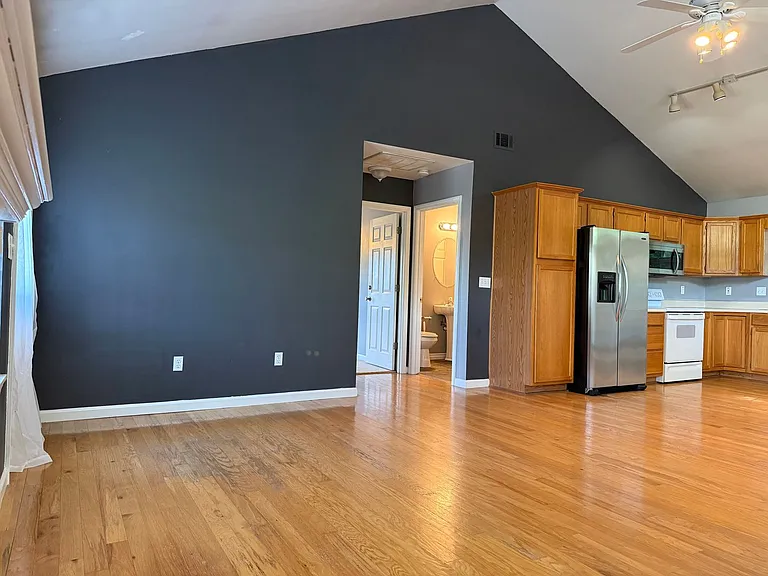 13301 Kanis Rd — Photo 5