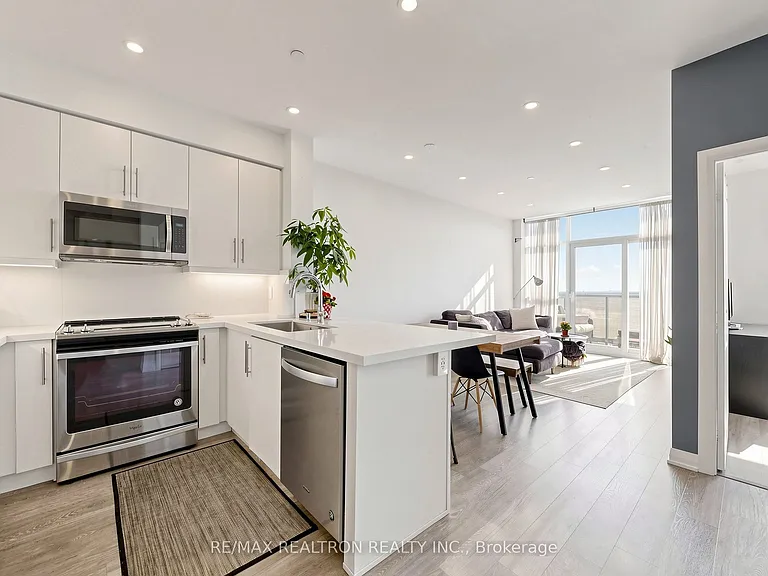 65 Oneida Cres #Penthouse 06 — Photo 19