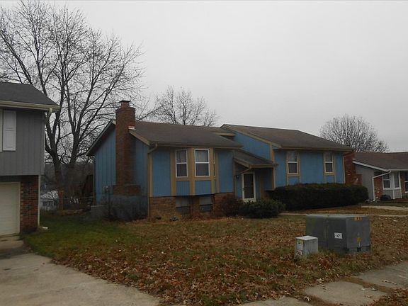 2nd image of 7107 N Shannon Ave