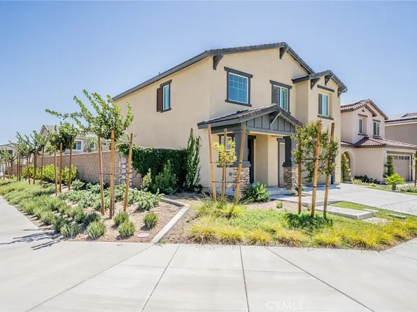 8346 Woodrose St, Jurupa Valley, CA 92509