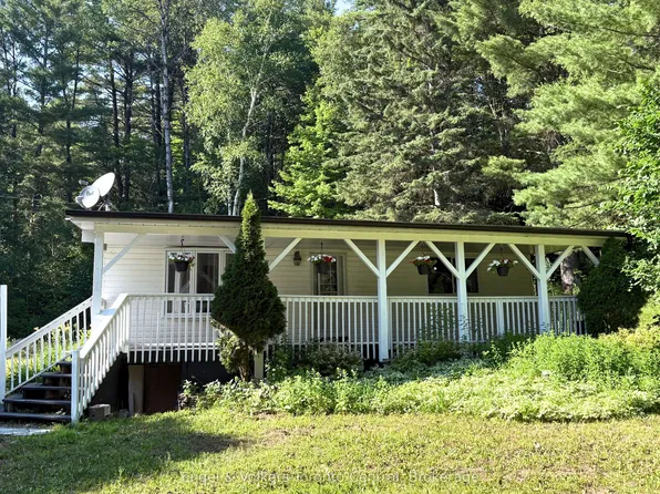 83 Homeland Dr, Perry, ON P0A 1J0