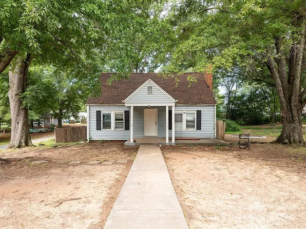 420 Coggins Ave, Albemarle, NC 28001