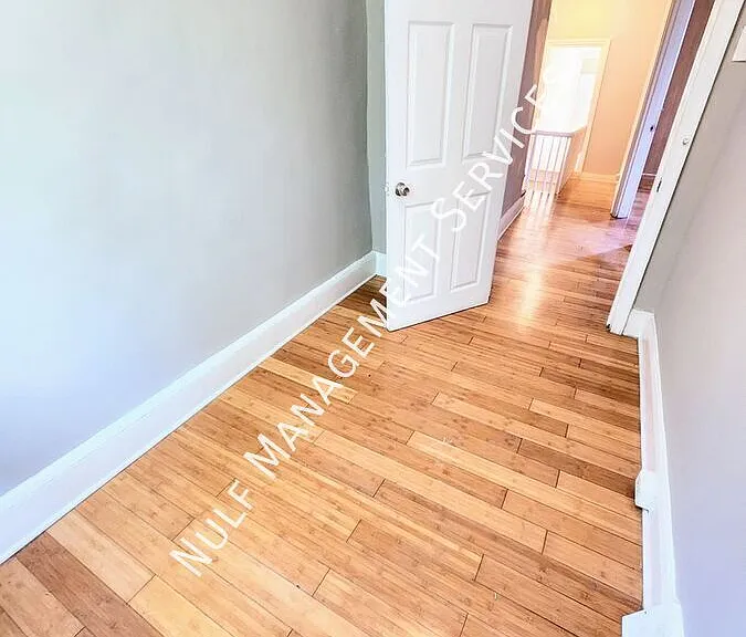 4058 Penn Ave #2 — Photo 7