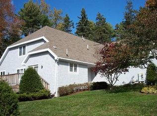 12 W Harbor Pond Rd, Boothbay Harbor, ME 04538