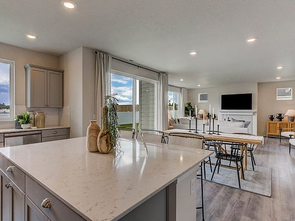 7th image of this home