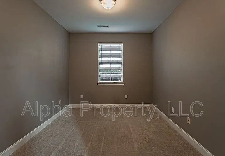 135 Raven Hill Way — Photo 9
