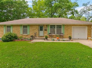 714 SW Williams St, Lees Summit, MO 64081