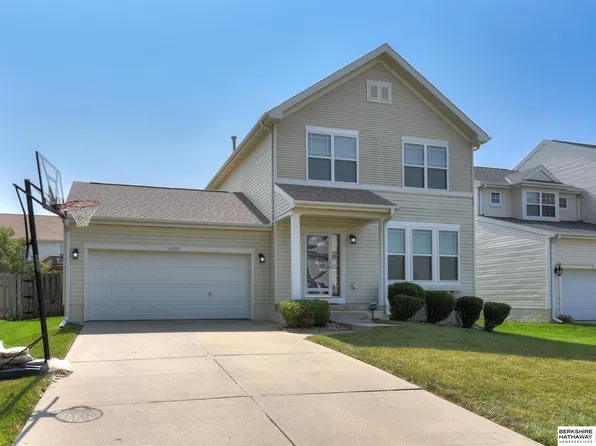 19003 Hansen St, Omaha, NE 68130