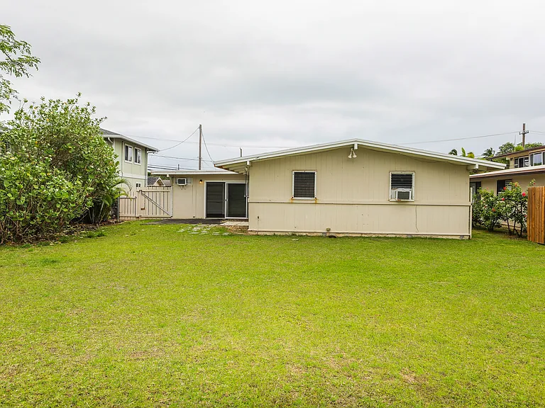 613 Papalani St — Photo 53
