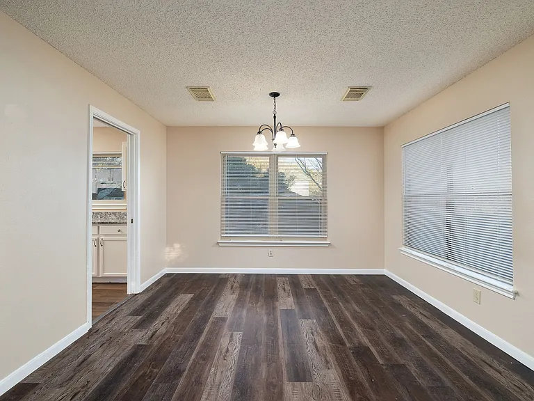 3304 Baldwin Park — Photo 5