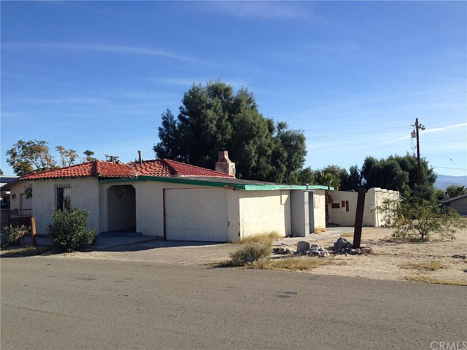 1st image of 66563 Acoma Ave