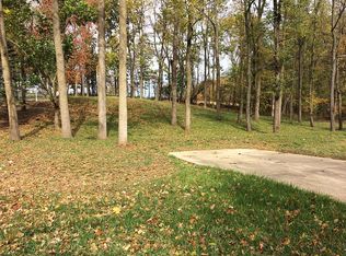 1754 Hampstead Ct, Valparaiso, IN 46385