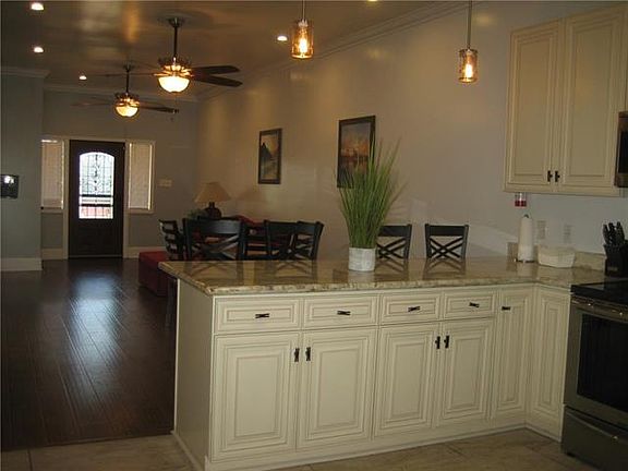 5th image of 2605 Philip St