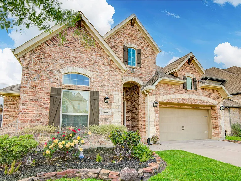 1644 Longwood Glen Ln — Photo 4