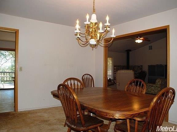 5th image of 15415 Carrie Dr