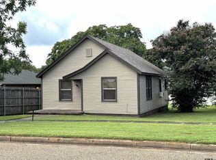 311 S Patton St, Jacksonville, TX 75766