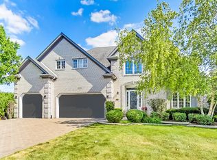 3016 Goldenglow Ct, Naperville, IL 60564