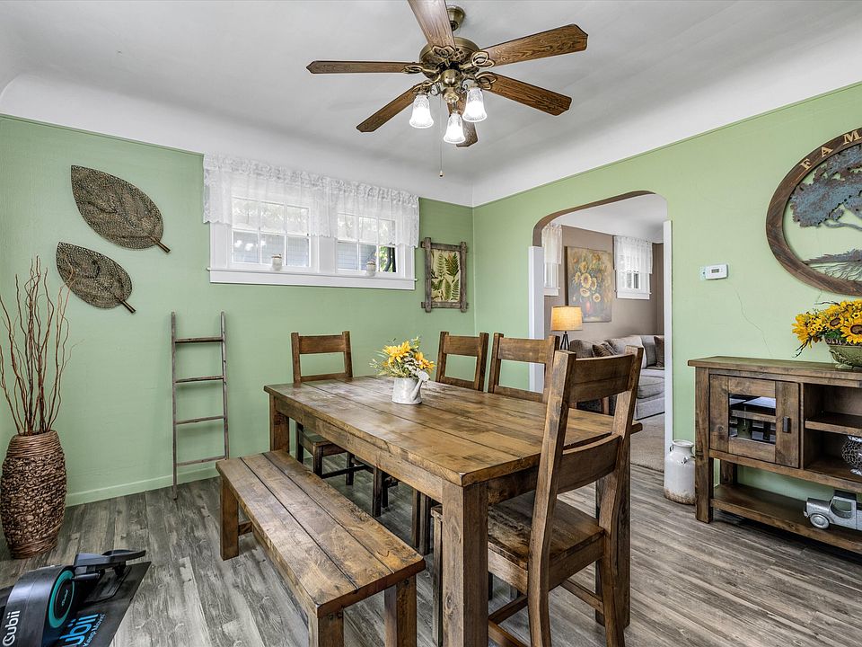 1023 Longfellow Ave, photo 6