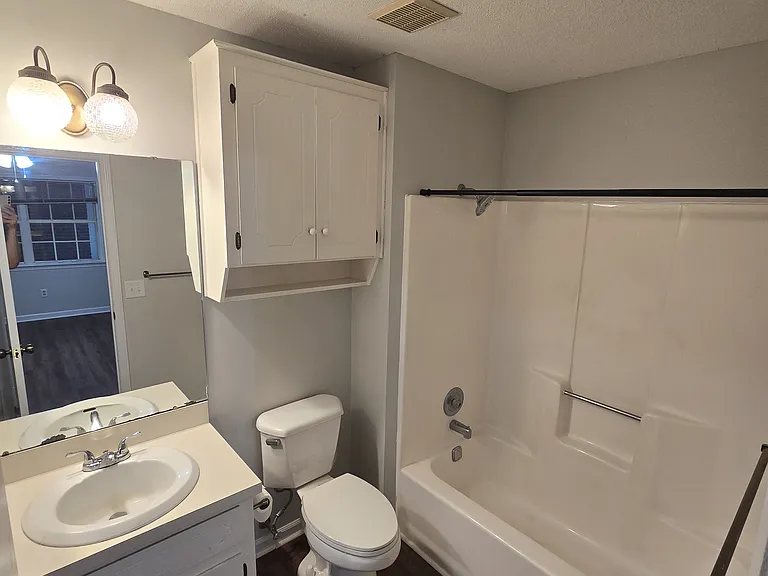 33 W Chadwick Cir — Photo 8