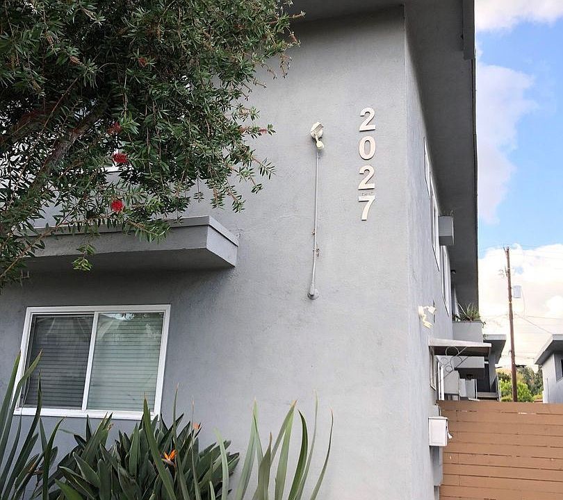 2nd image of 2027 Preuss Rd APT 8