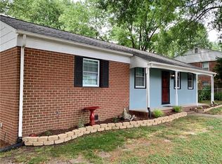 613 Compton Rd, Colonial Heights, VA 23834