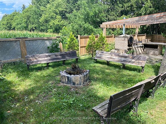 4th image of 14310 Ilderton Rd