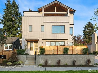 3010 32nd Avenue W, Seattle, WA, 98199