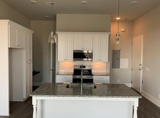 160 Fowler St UNIT 306, Woodstock, GA 30188