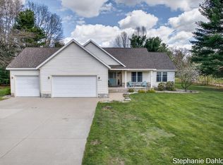 3878 Darcliff Ln, Twin Lake, MI 49457