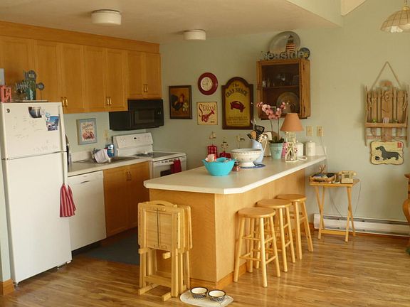 3rd image of 1000 SE Bay Blvd #248/348